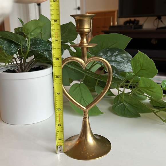 Vintage Brass Heart Candle Holder Decor - Picture 9 of 15